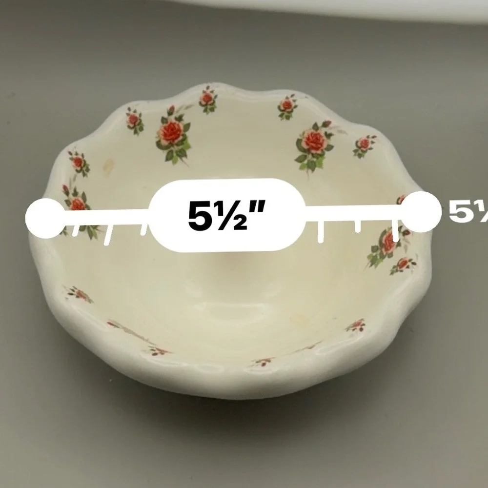 Vintage Lois Ceramic Floral Ring Holder Dish Scalloped Rose Jewelry Tray 5.5